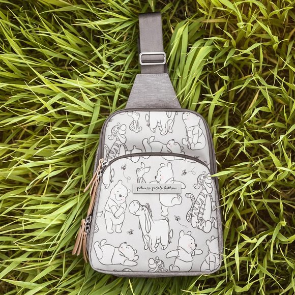 Girls Disney’s Playful Pooh Criss-Cross Sling main image 7